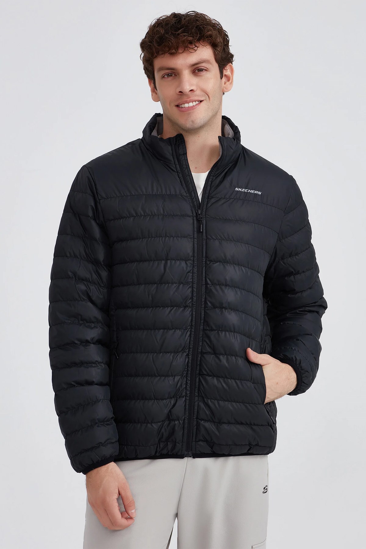 Skechers Outerwear Padded Erkek Mont S232002-001 Siyah