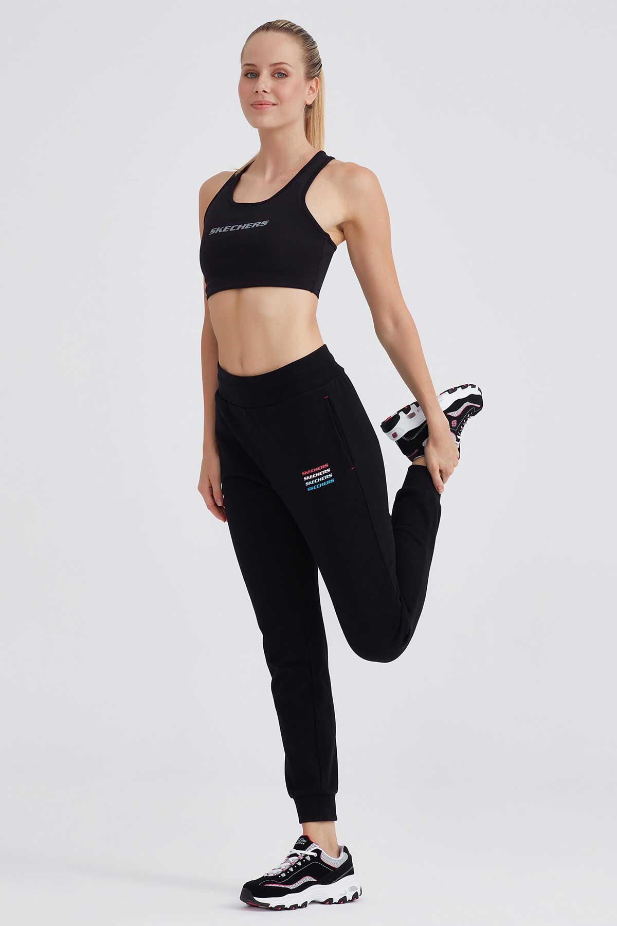 Skechers Essential Jogger Kadın Eşofman Altı S232238-001 Siyah