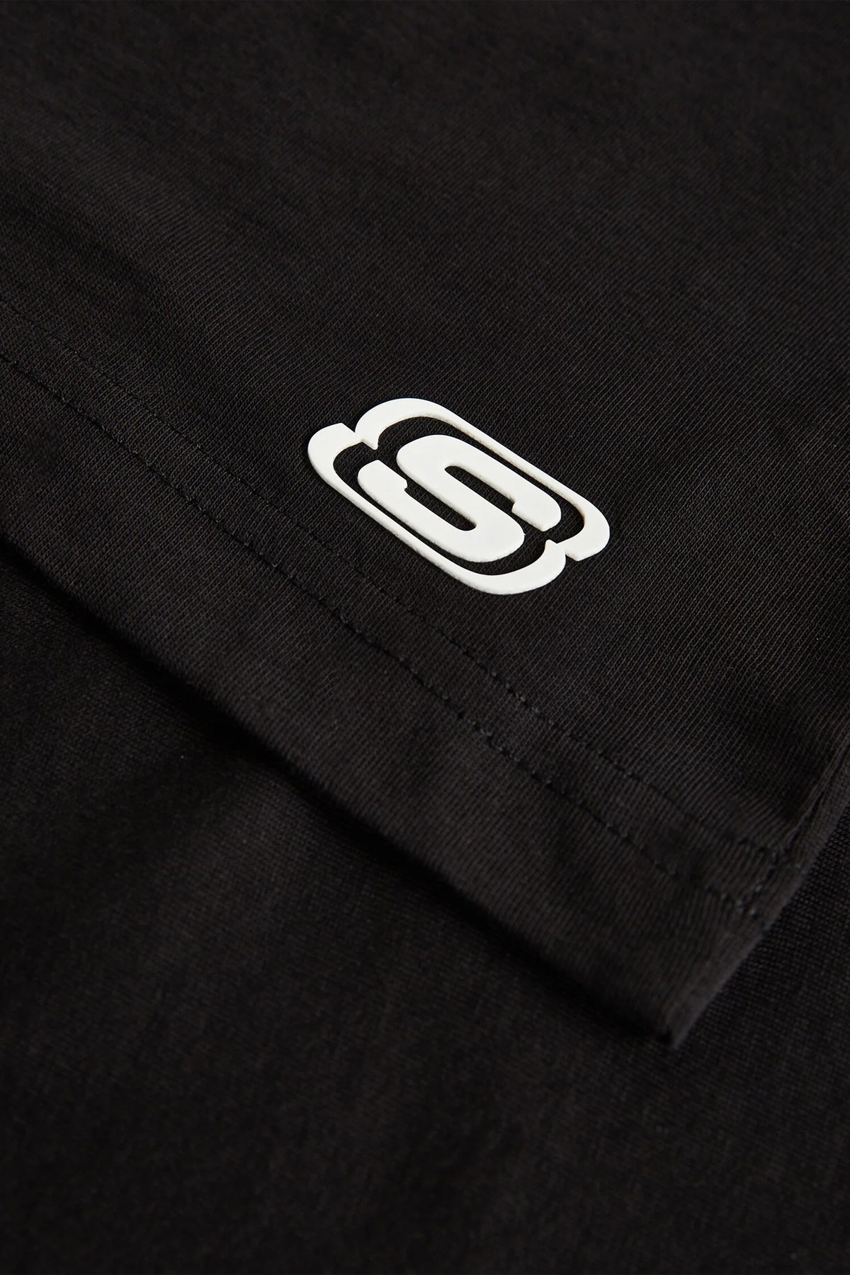 Skechers Graphic Tee Oversize Erkek Tişört S232404-001 Siyah