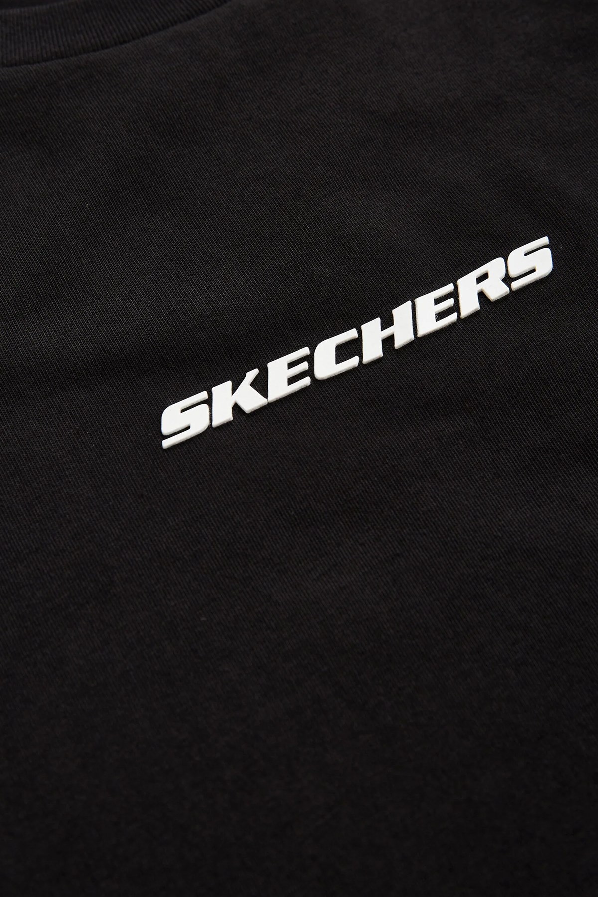 Skechers Graphic Tee Oversize Erkek Tişört S232404-001 Siyah