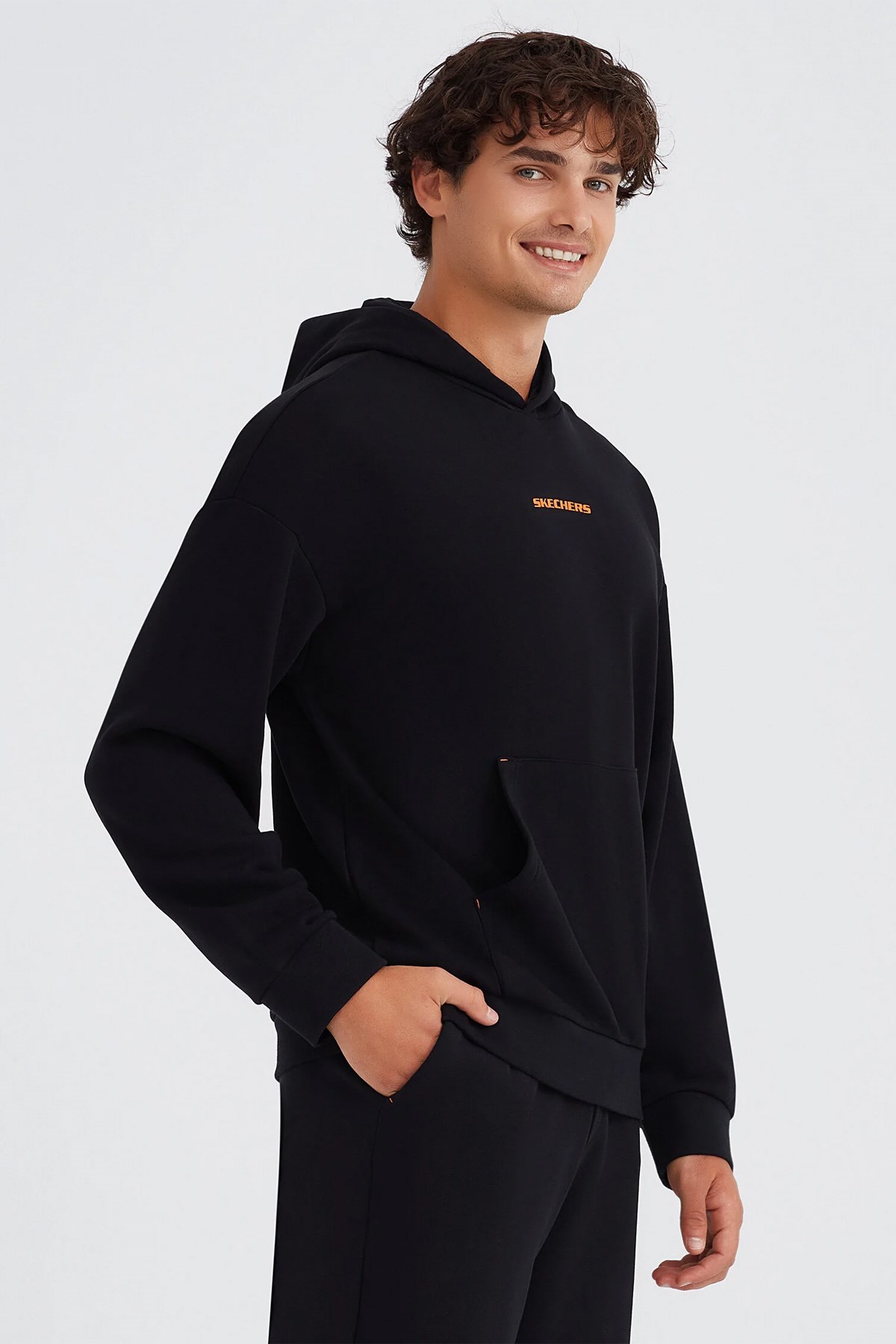 Skechers Essential Hoodie Erkek Sweatshirt S232438-001 Siyah