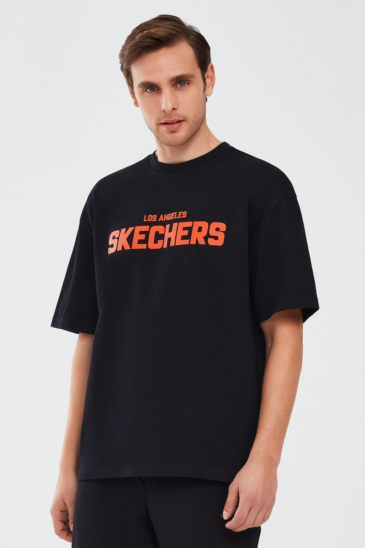 Skechers Graphic Sleeve Erkek Tişört S241070-001 Siyah