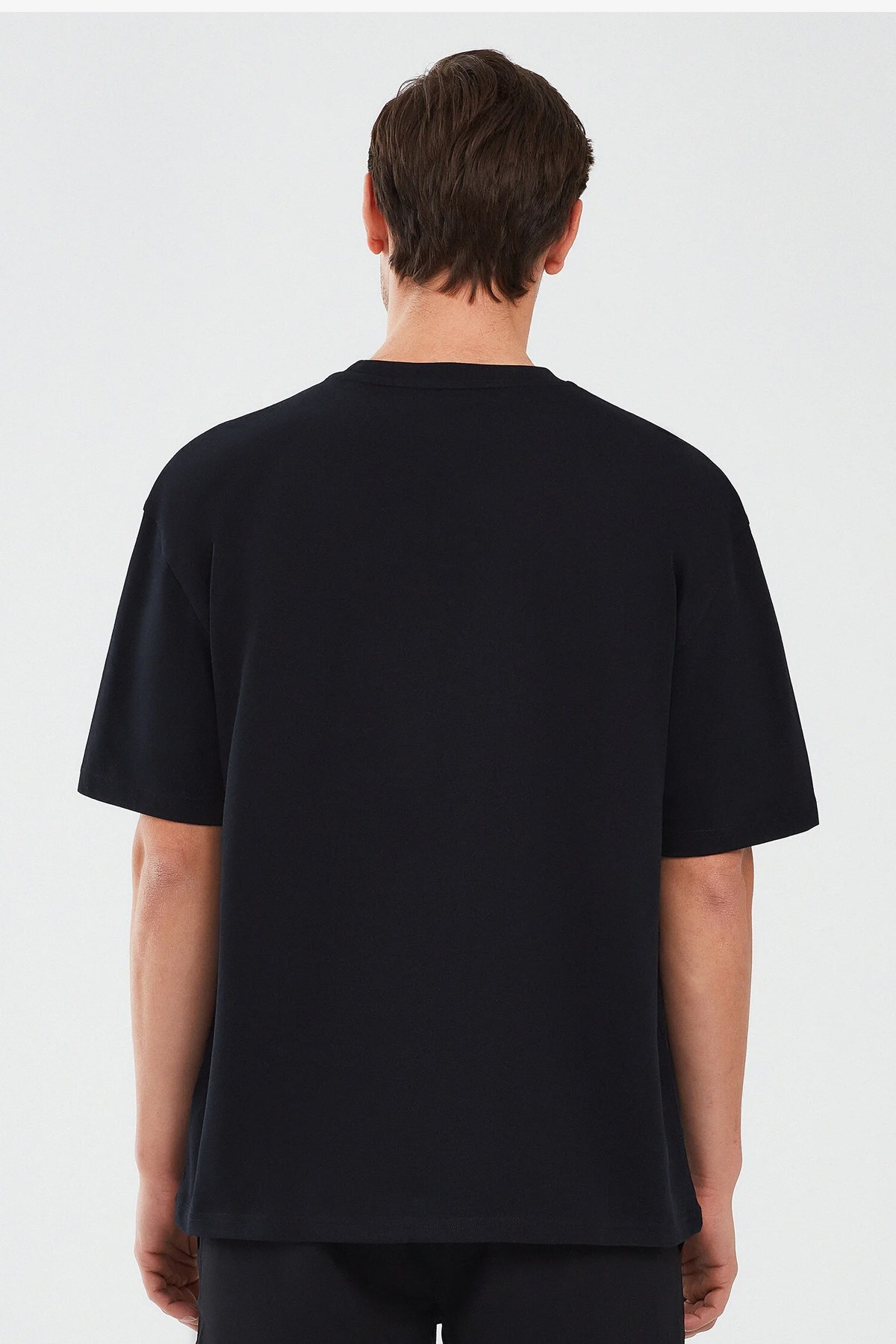 Skechers Graphic Sleeve Erkek Tişört S241070-001 Siyah