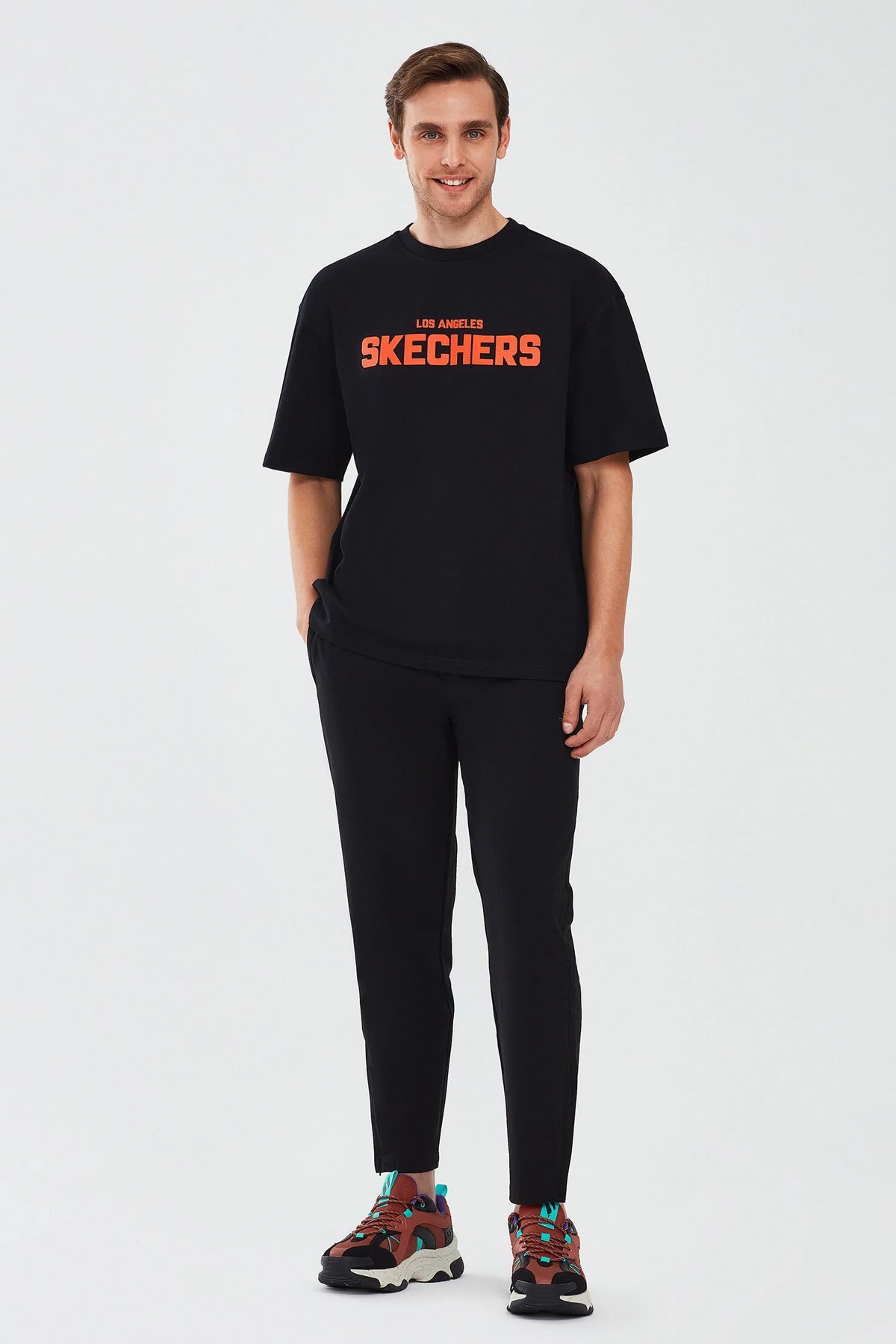 Skechers Graphic Sleeve Erkek Tişört S241070-001 Siyah