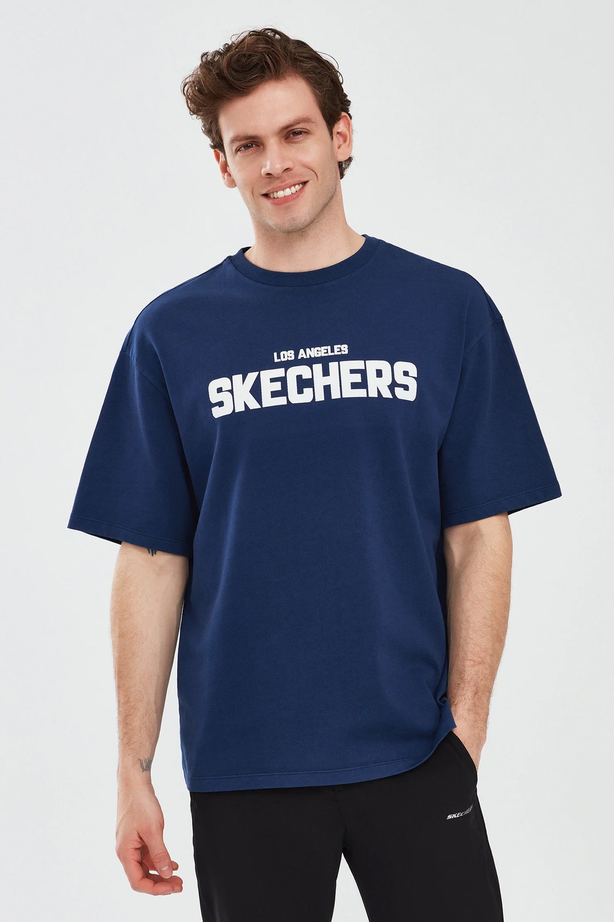Skechers Graphic Sleeve Erkek Tişört S241070-410 Lacivert