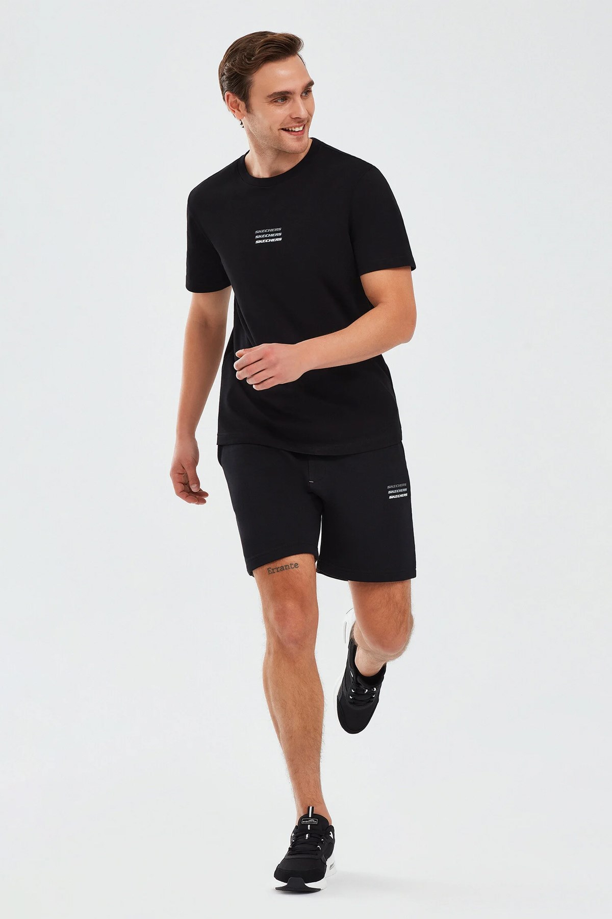 Skechers Essential M 5 İnch Short Erkek Şort S241197-001 Siyah