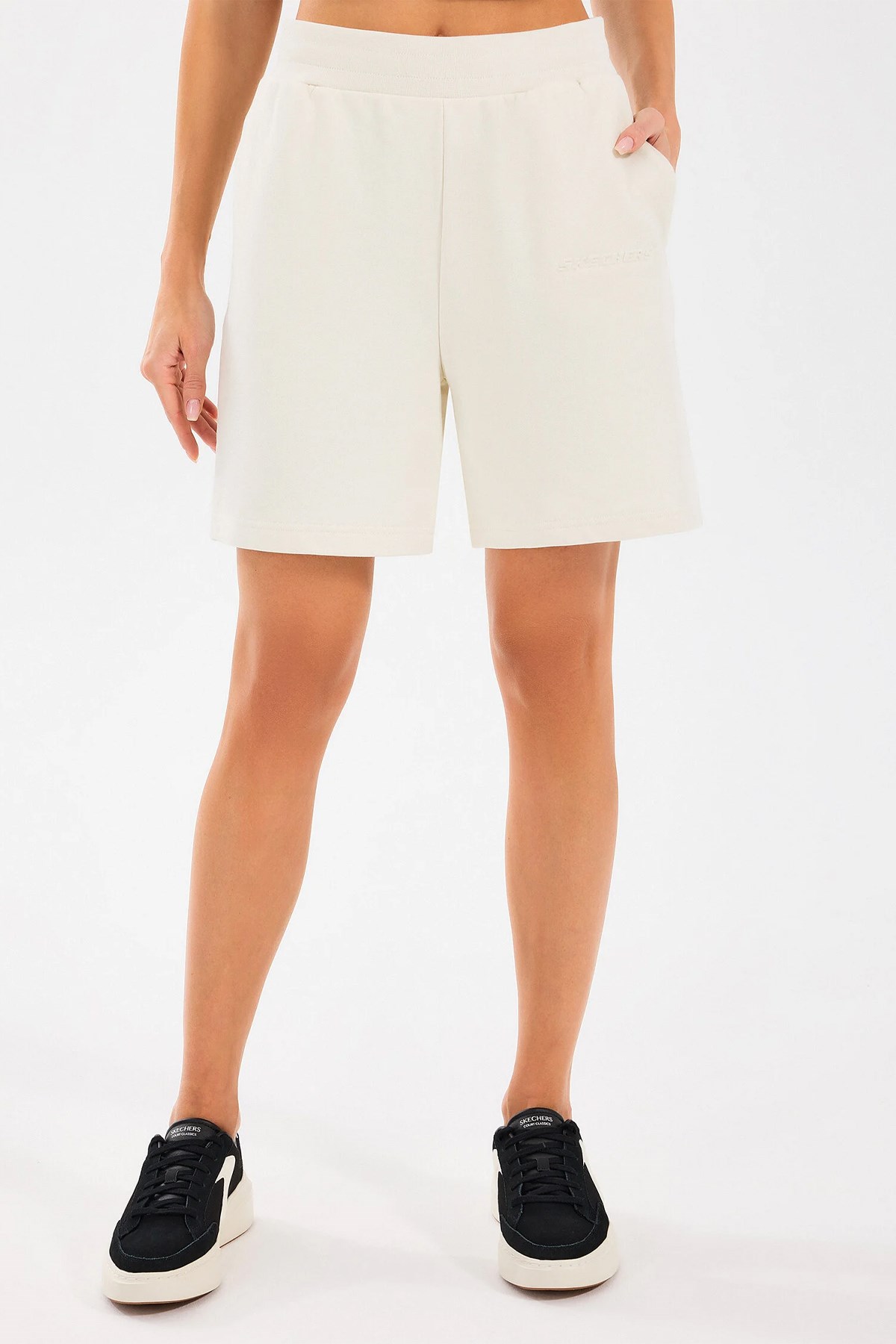 Skechers Essential 5 Inch Kadın Şort S2510035-102 Beyaz