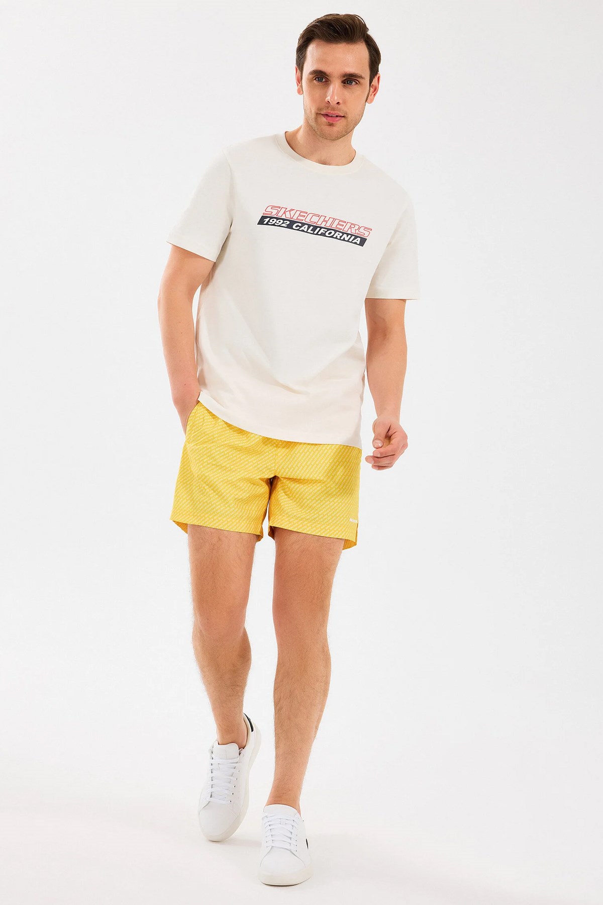 Skechers Lightweight Erkek Tişört S2510168-102 Beyaz