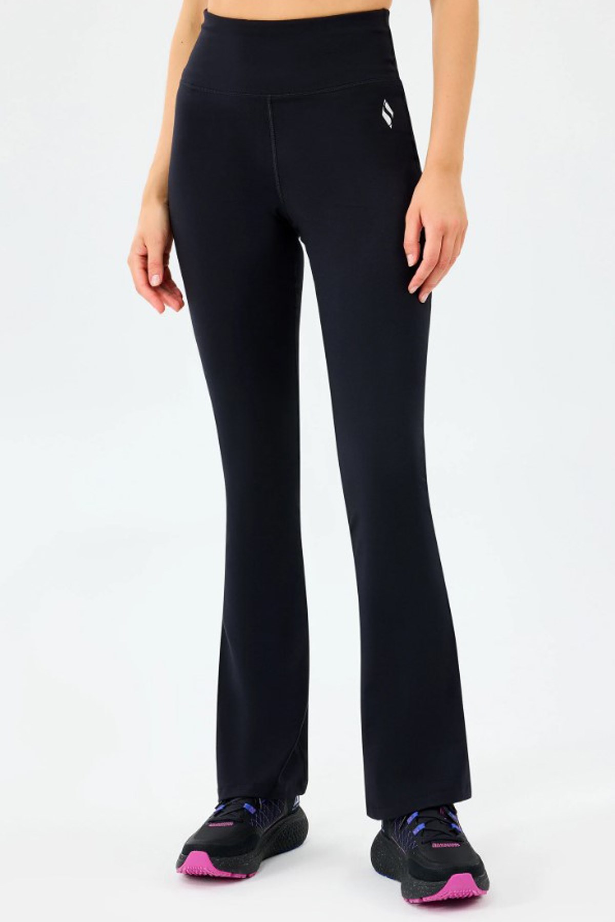 Skechers Basic Flare Kadın Tayt S2510201-3817 Siyah