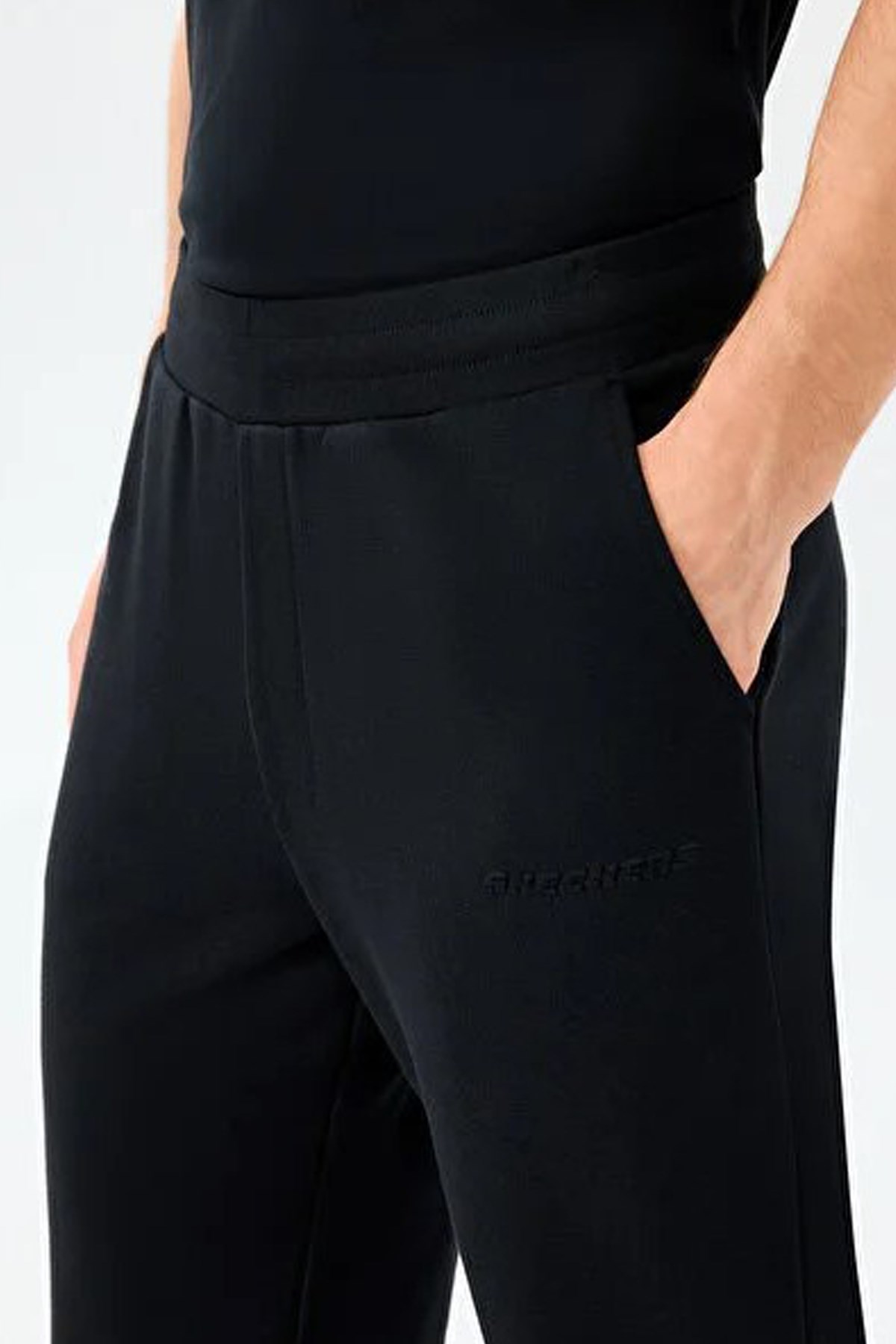 Skechers Essential Erkek Eşofman Altı S2610007-3817 Siyah