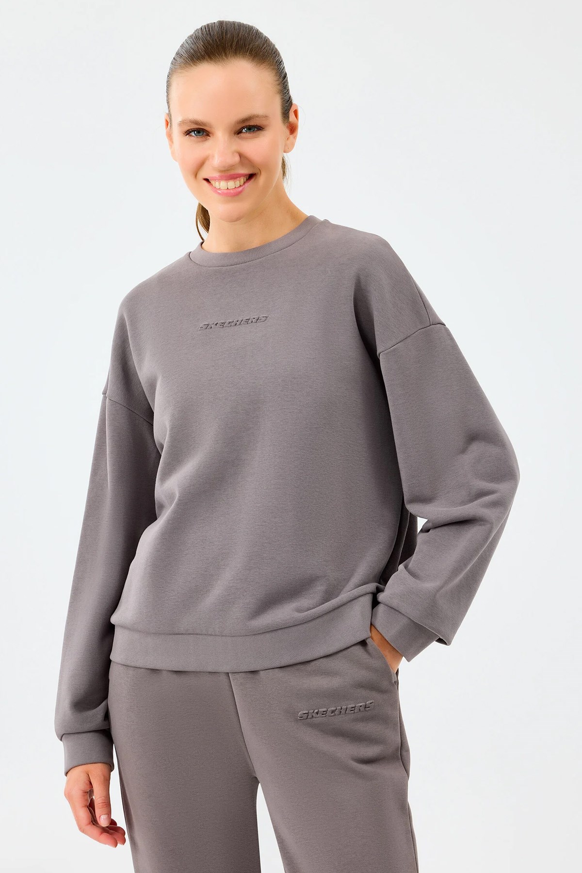 Skechers Essential Kadın Sweatshirt S2610011-3920 Gri