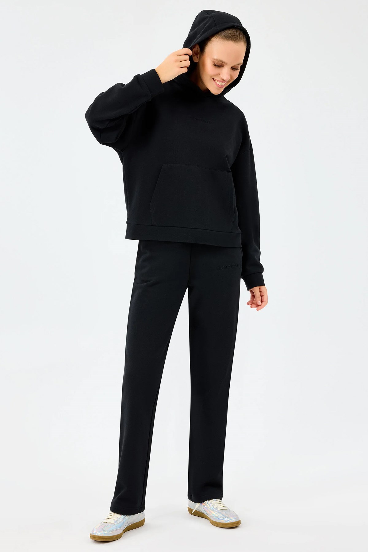 Skechers Essential Kadın Sweatshirt S2610013-3817 Siyah