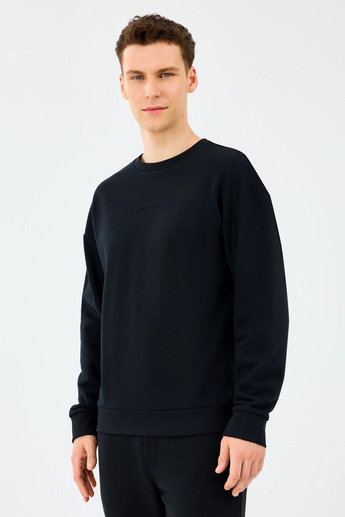 Skechers Essential Erkek Sweatshirt S2610015-3817 Siyah