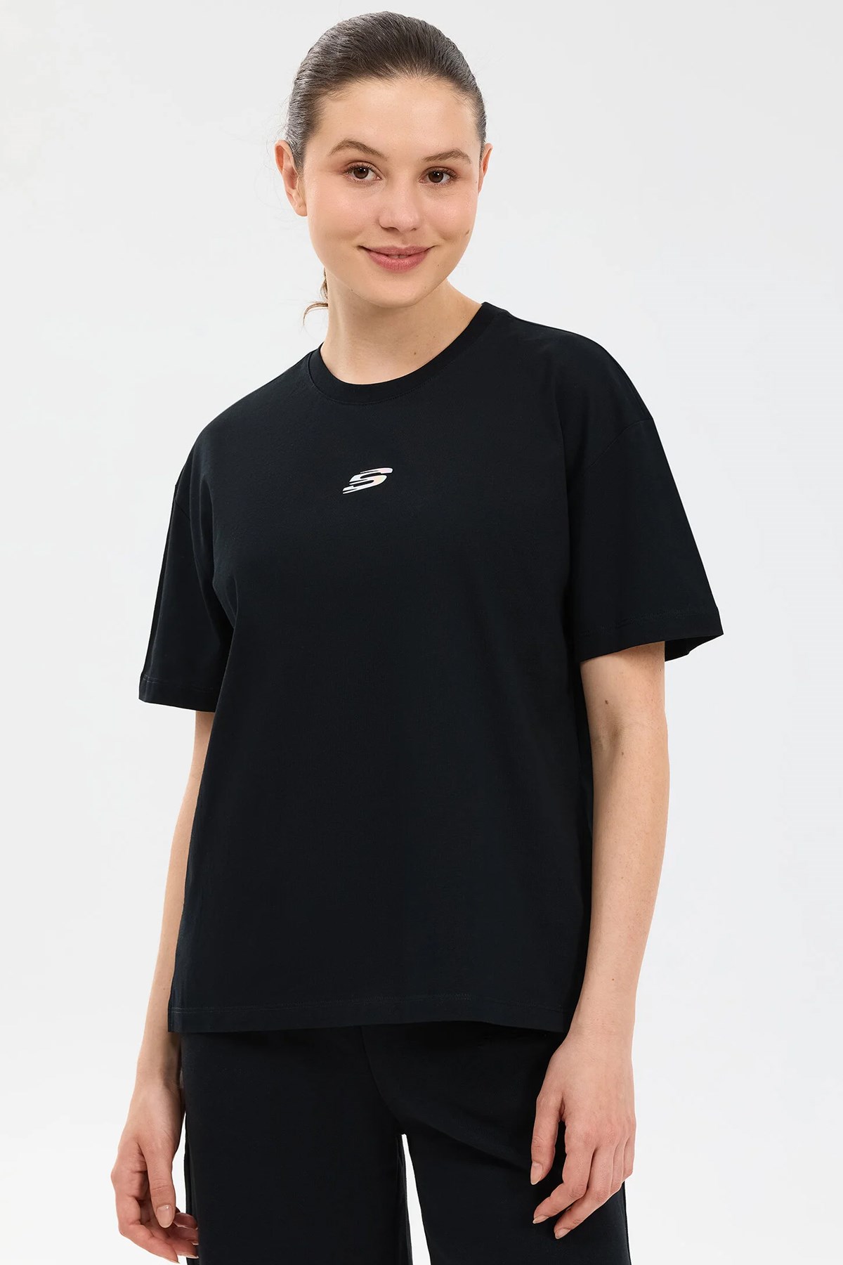 Skechers Graphic Kadın Tişört S2610017-3817 Siyah
