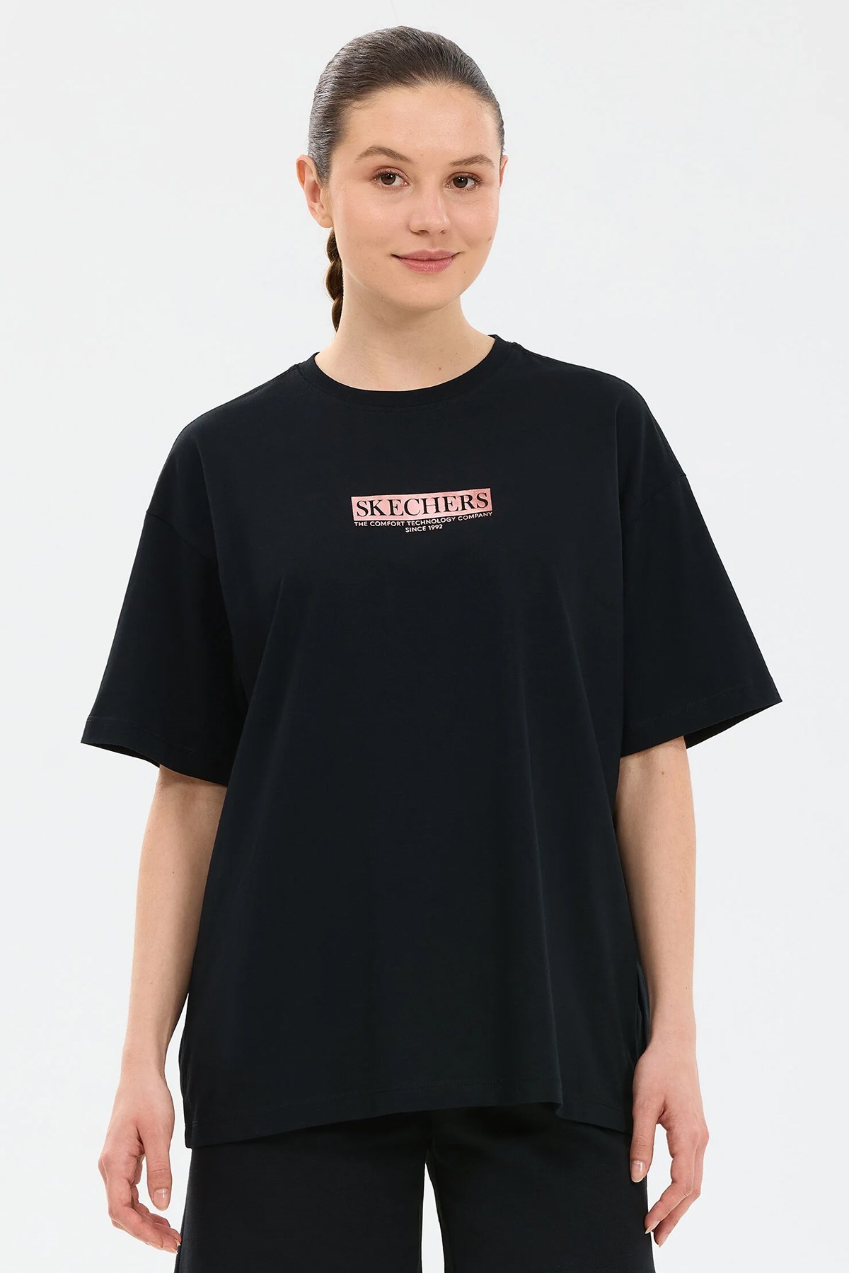 Skechers Oversize Graphic Kadın Tişört S2610063-3817 Siyah