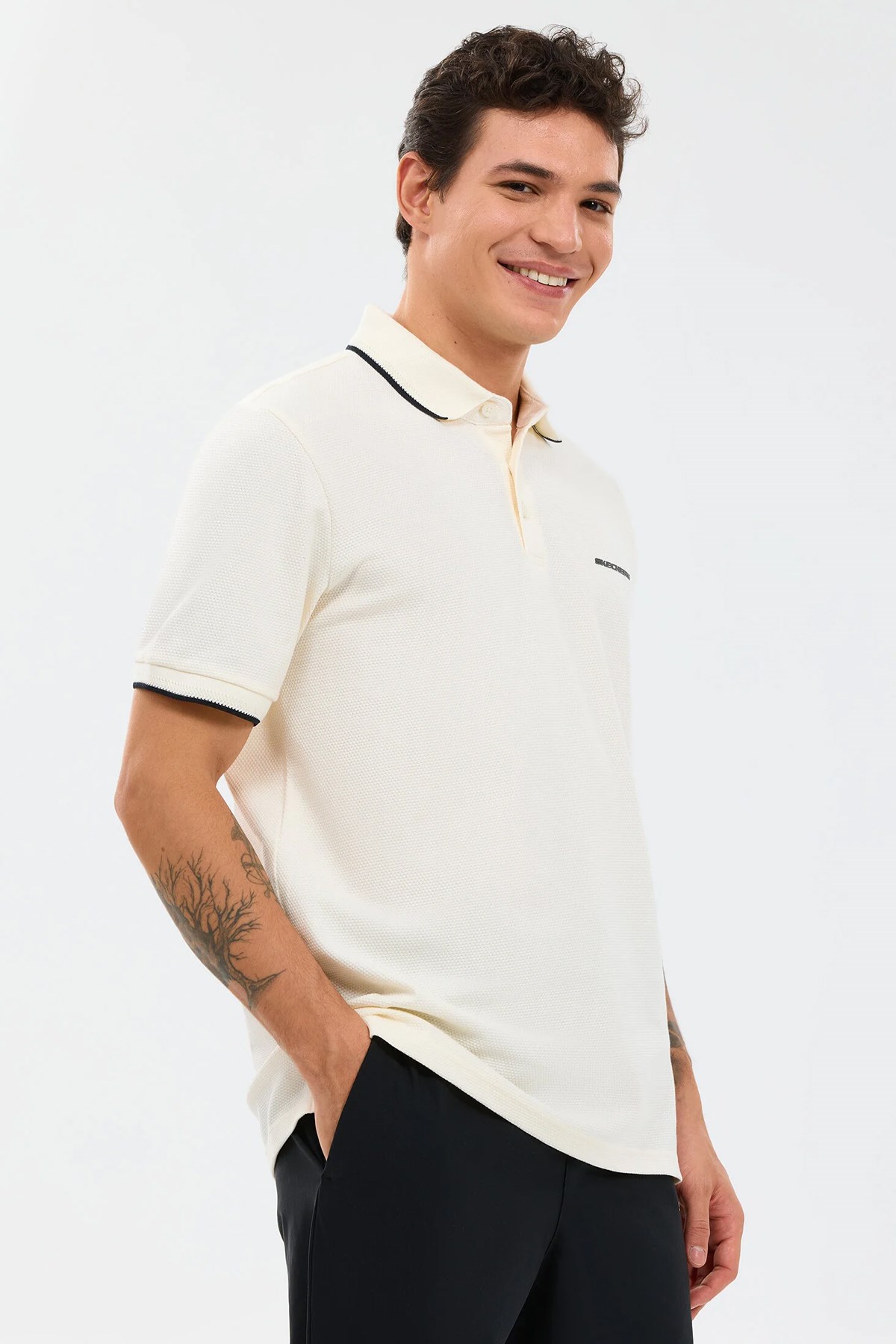 Skechers Piping Erkek Tişört S2610078-3855 Beyaz