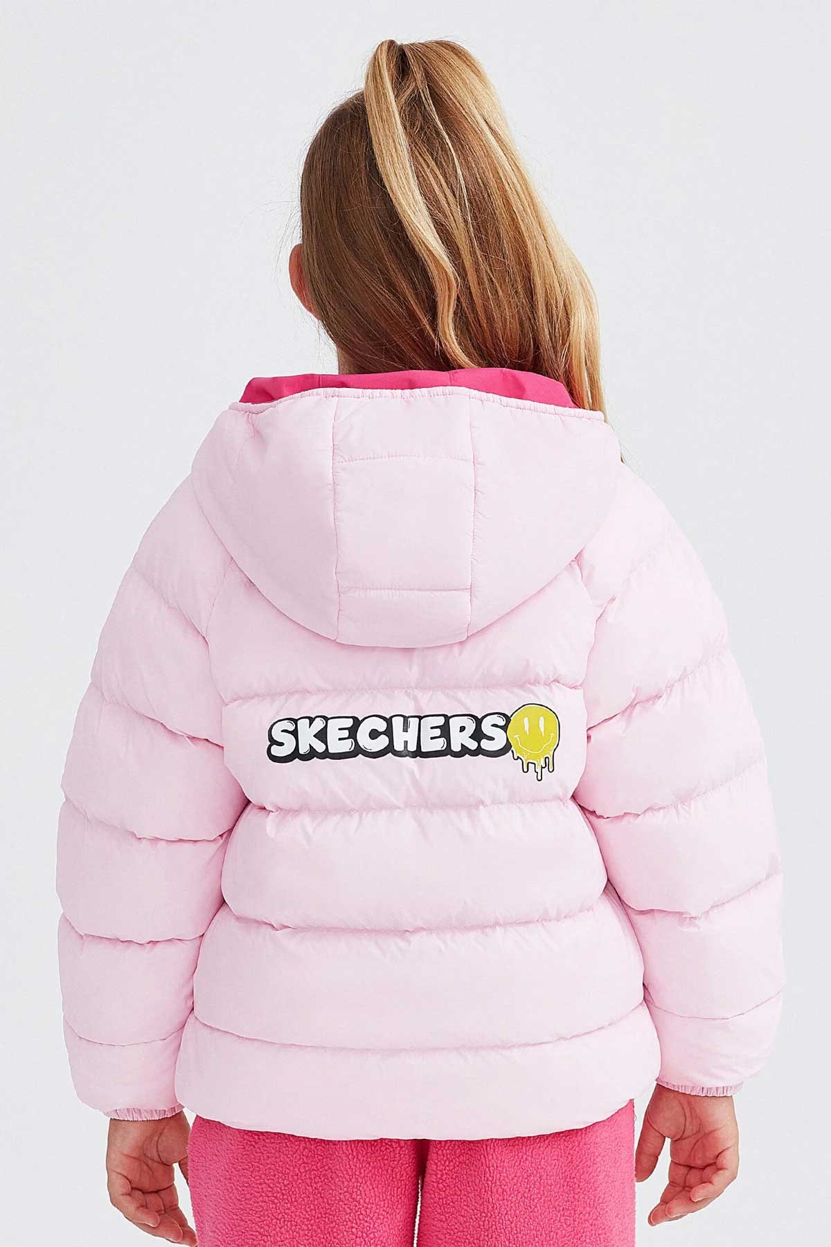 Skechers Outerwear Reversible Coated Çocuk Mont SK232027-602 Pembe
