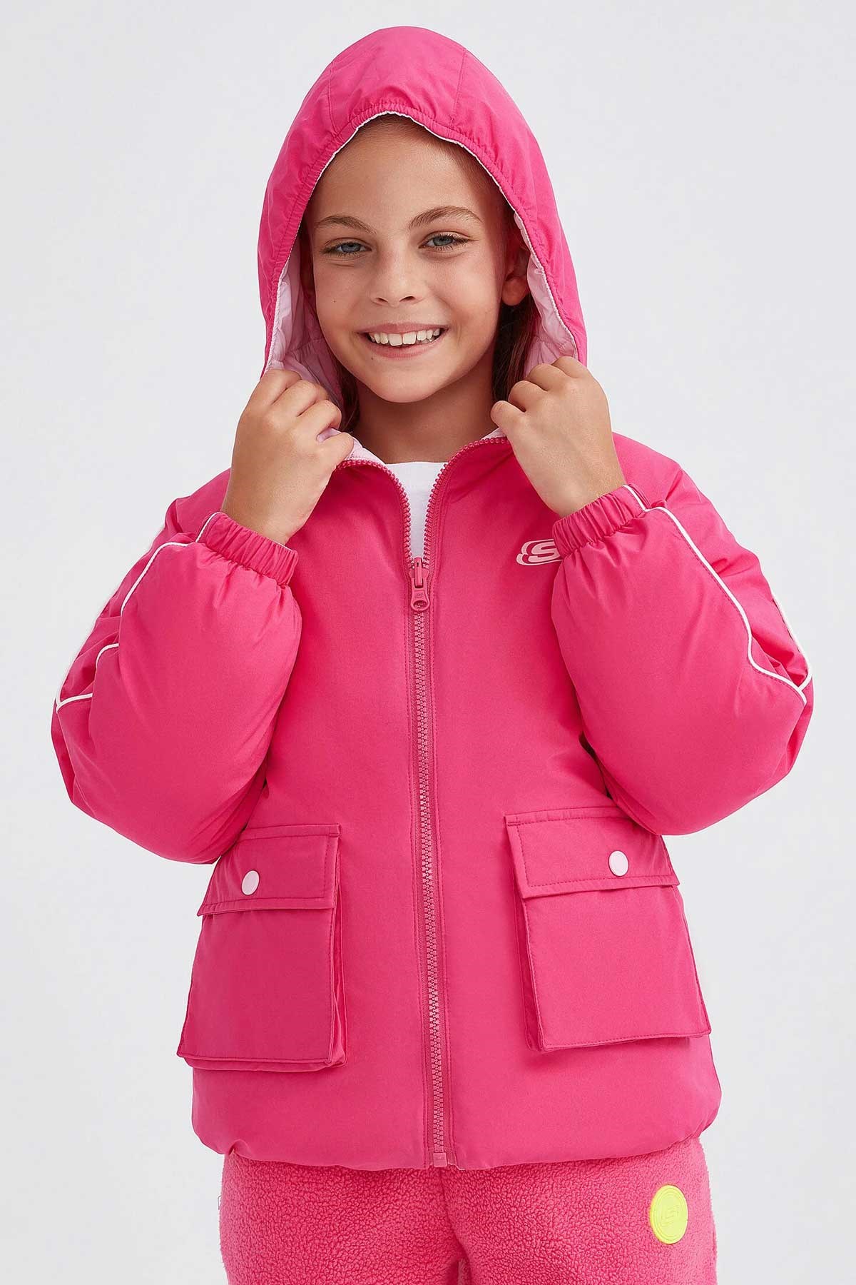 Skechers Outerwear Reversible Coated Çocuk Mont SK232027-602 Pembe