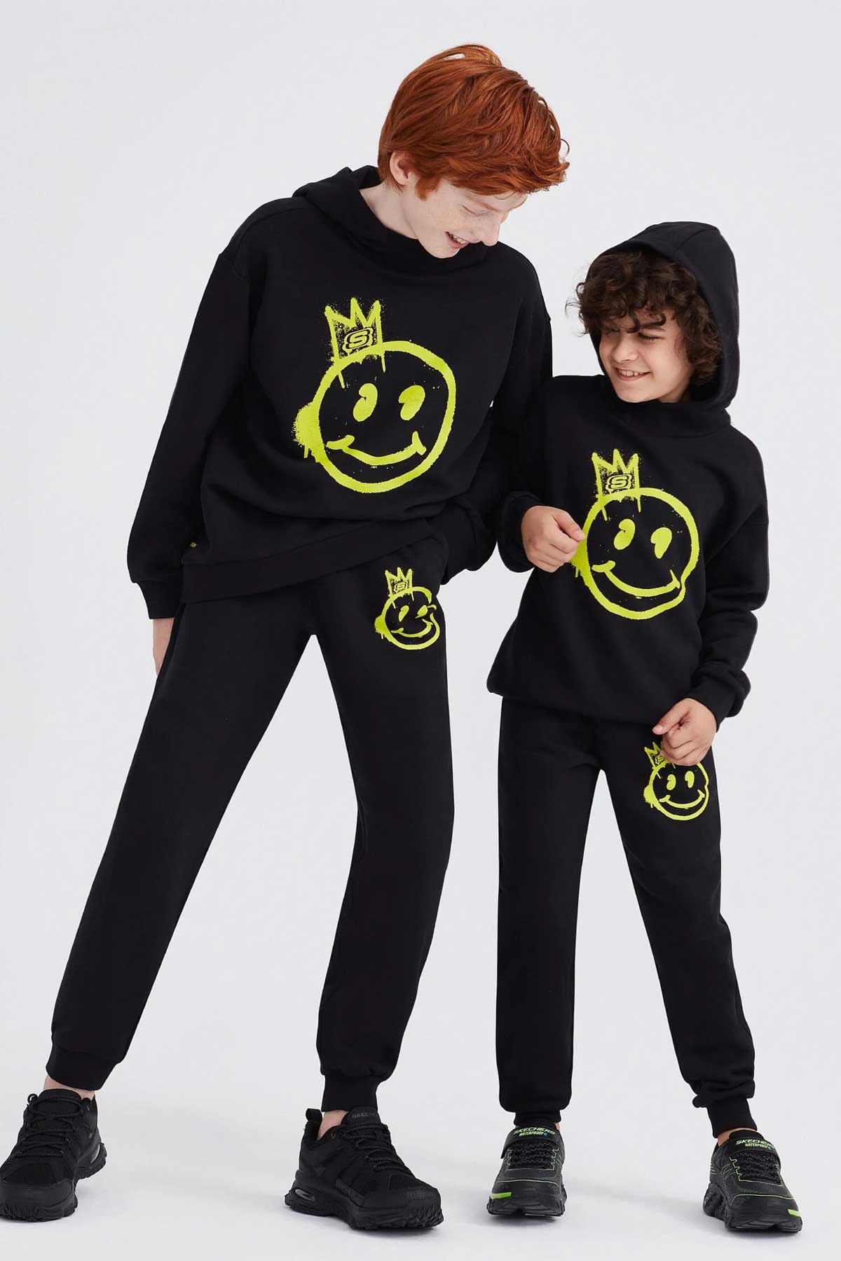 Skechers Heavy Weight Çocuk Sweatshirt SK232184-001 Siyah