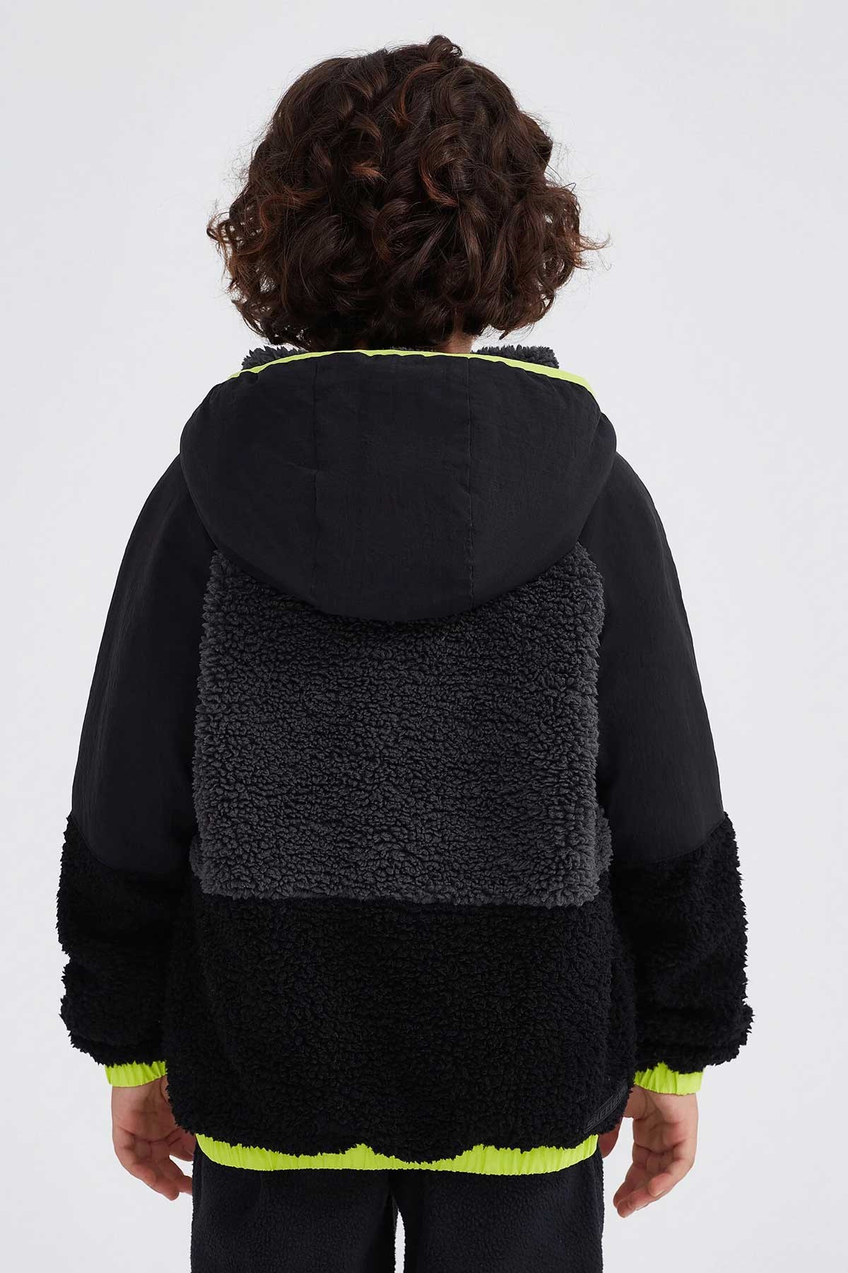 Skechers Outdoor Full Zip Sherpa Çocuk Ceket SK232203-001 Siyah