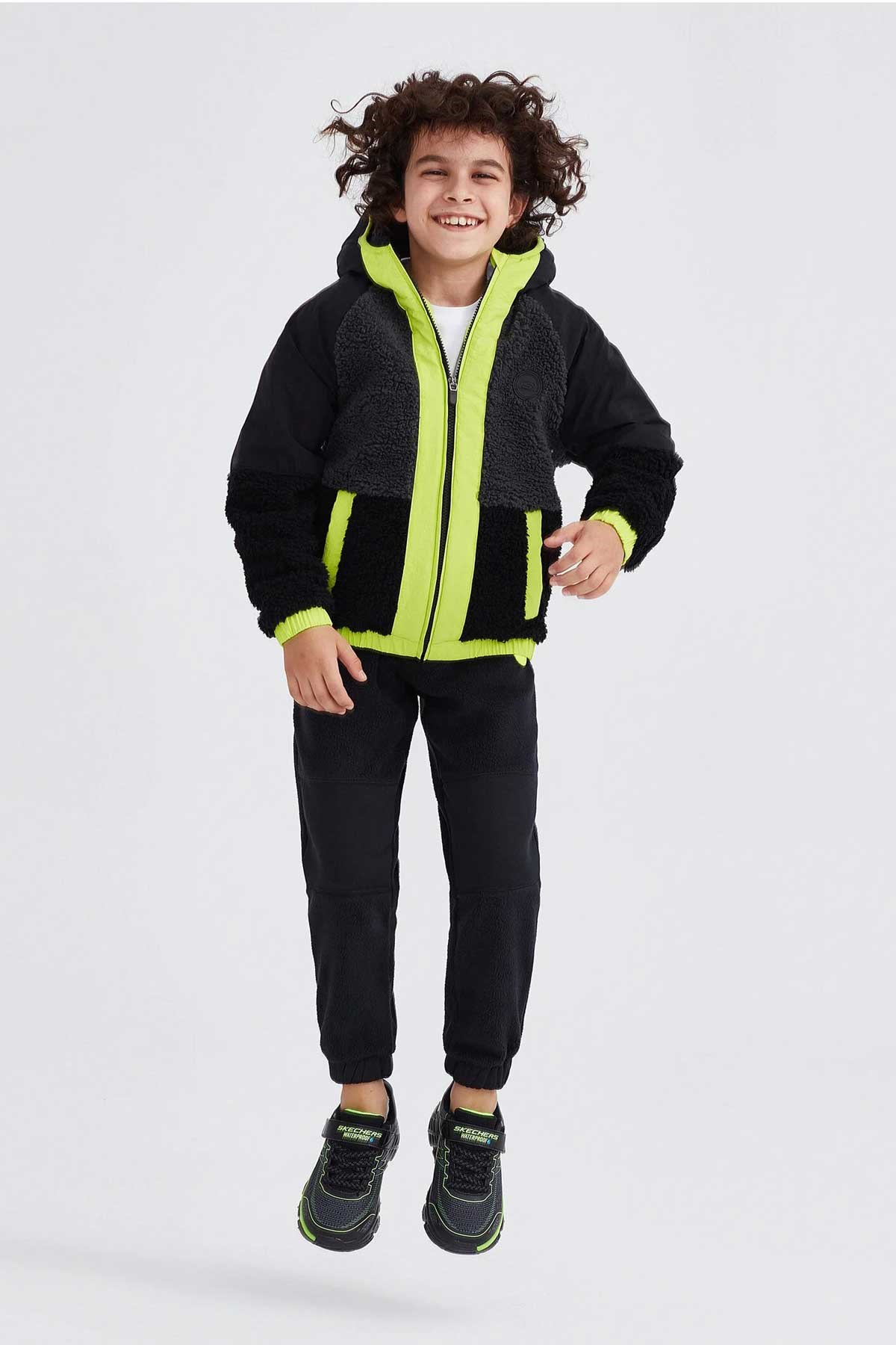 Skechers Outdoor Full Zip Sherpa Çocuk Ceket SK232203-001 Siyah