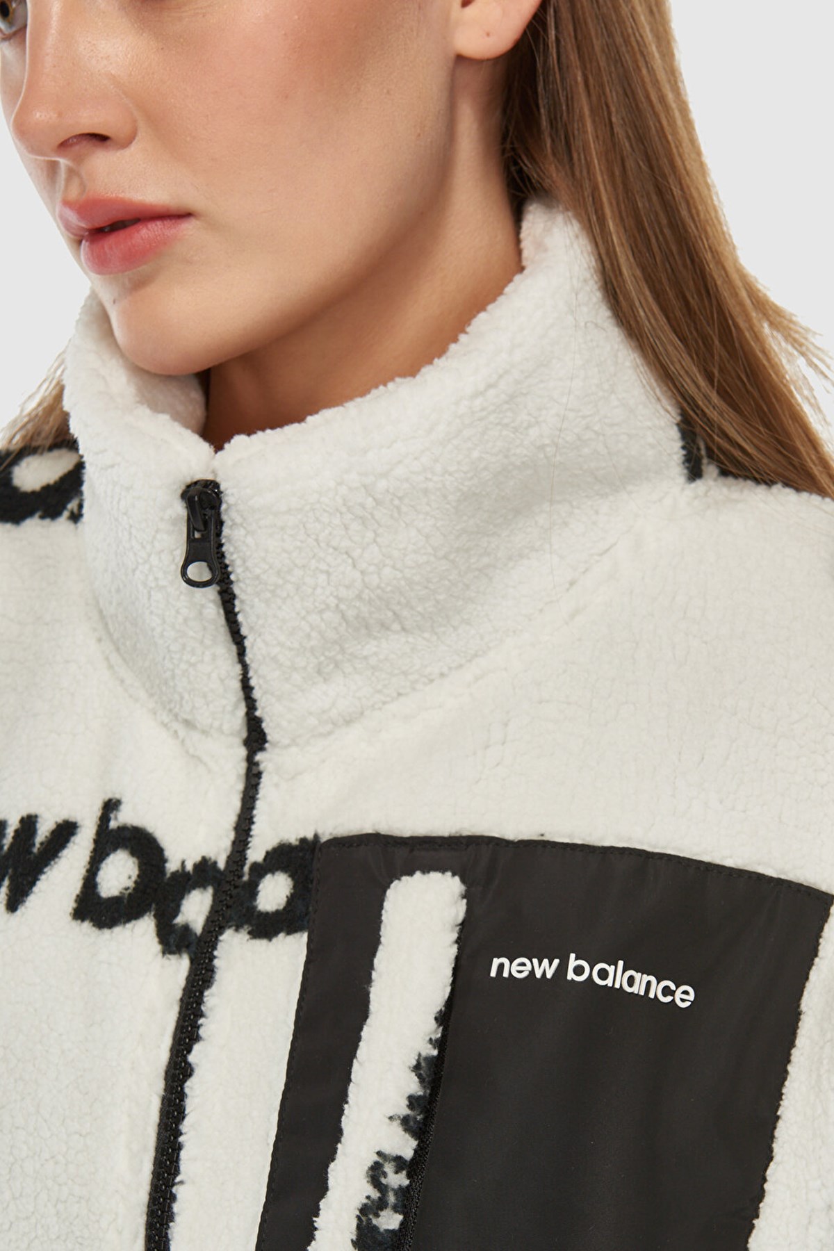 New Balance Kadın Sweatshirt UNC3358-WT Beyaz