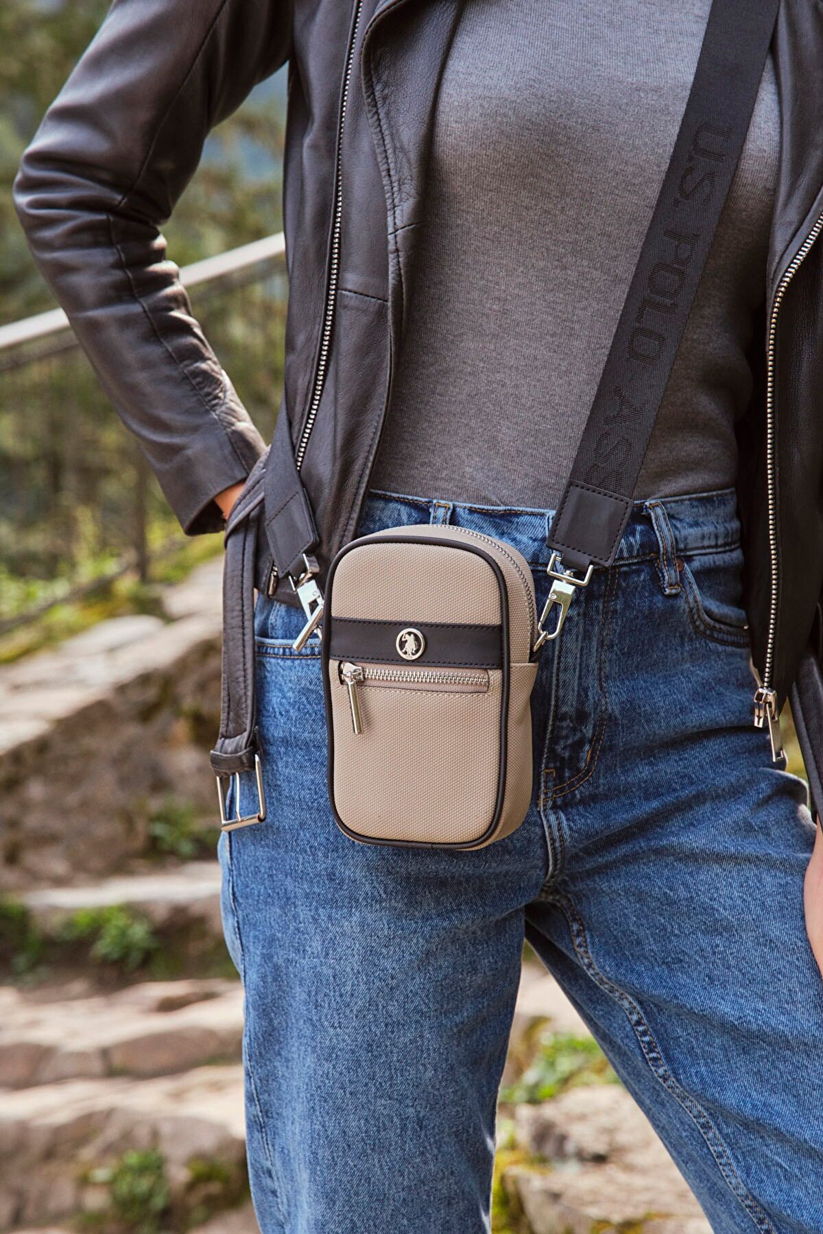 U.S. Polo Assn. Kadın Çapraz Çanta US22572 Gri