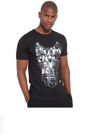 New Balance Wolf Tee Erkek Tişört V-MTT902-BK