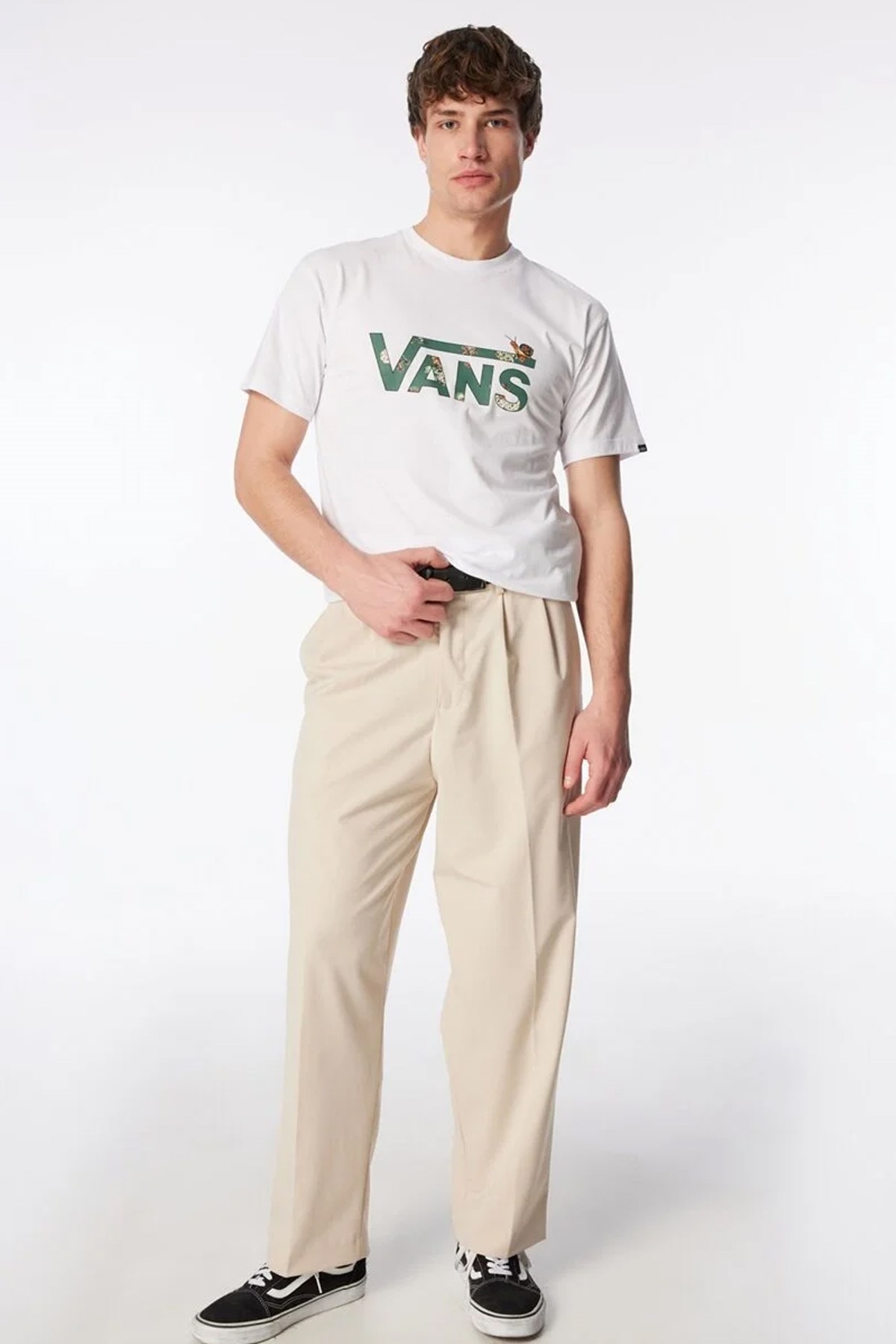 Vans Snail Trail Erkek Tişört VN000FJEWHT1 Beyaz