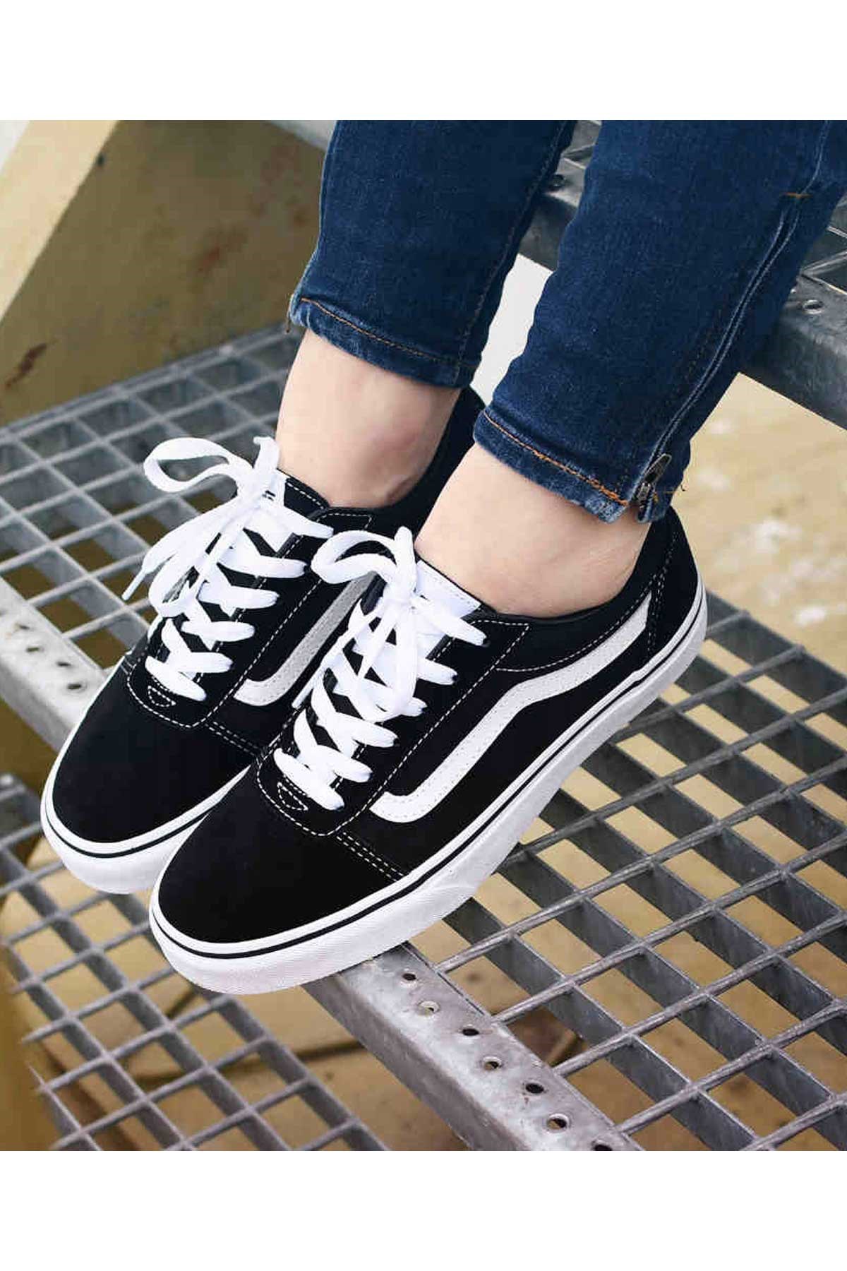Vans Ward Çocuk Ayakkabı VN0A38J9IJU1 Siyah