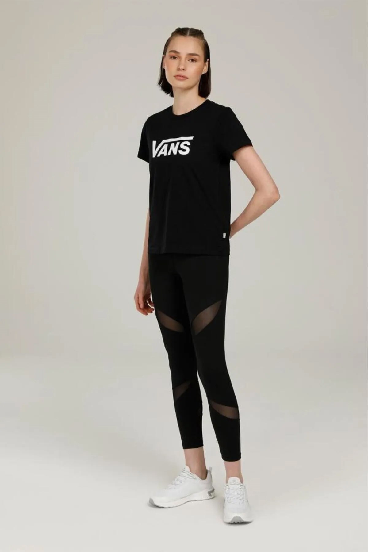 Vans Wm Drop V Ss Crew-B Kadın Tişört VN0A5HNMBLK1 Siyah
