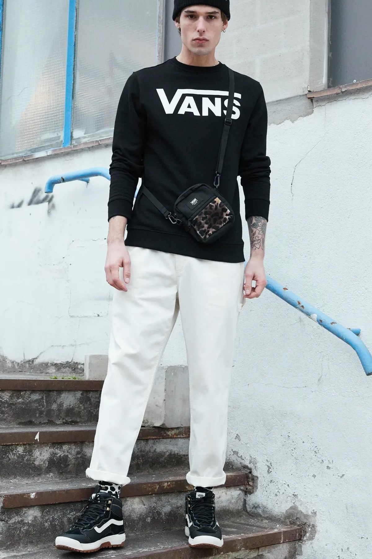 Vans Classic Vans Crew-B Erkek Sweat VN0A7Y3UBLK1 Siyah