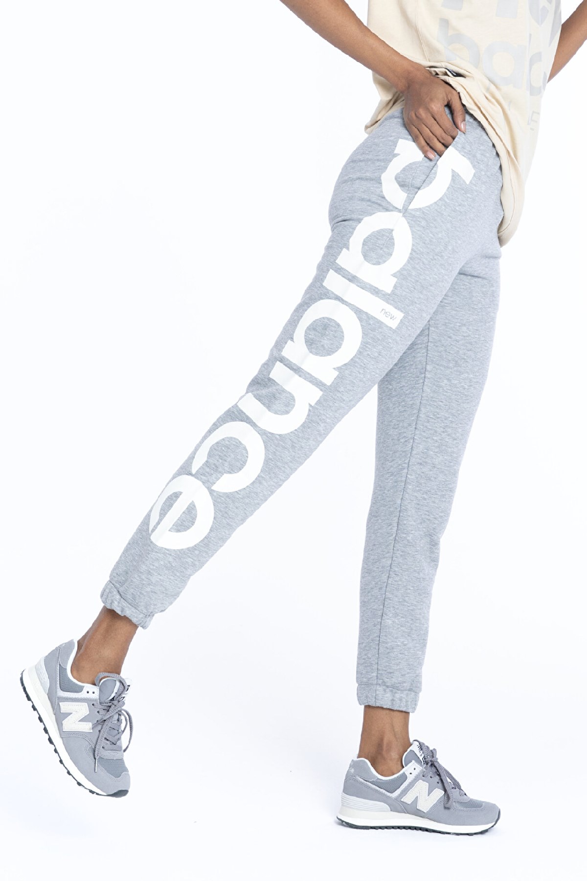 New Balance Lifestyle Kadın Eşofman Altı WNP1313-AG Gri