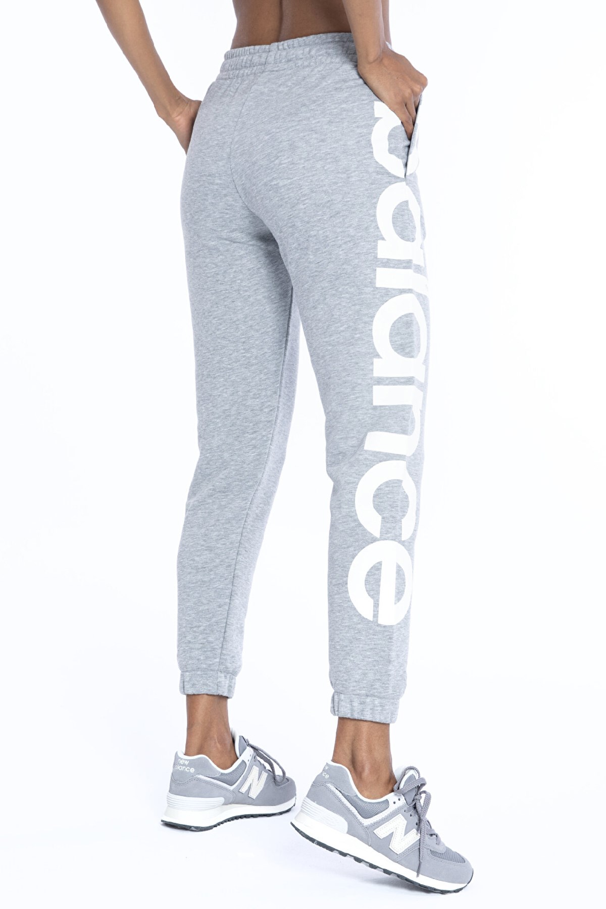 New Balance Lifestyle Kadın Eşofman Altı WNP1313-AG Gri