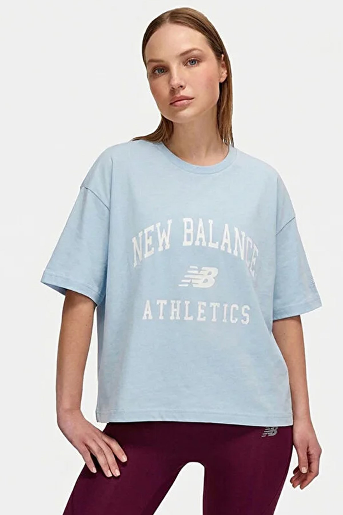 New Balance Lifestyle Kadın Tişört WNT1402-DUS Mavi
