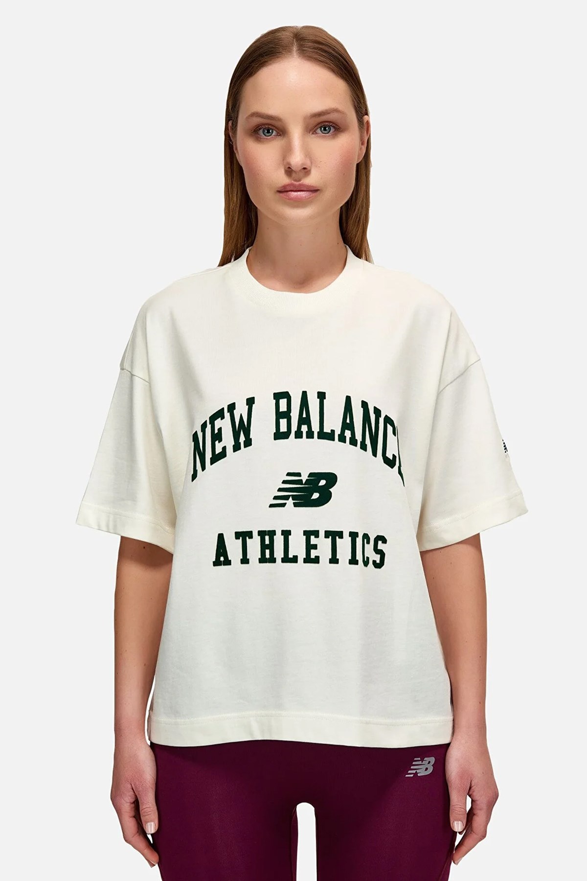 New Balance Kadın Tişört Wnt1402-Sst Beyaz