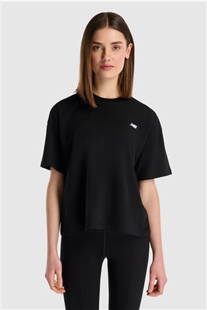 New Balance Kadın Tişört Wnt1520-Bk Siyah